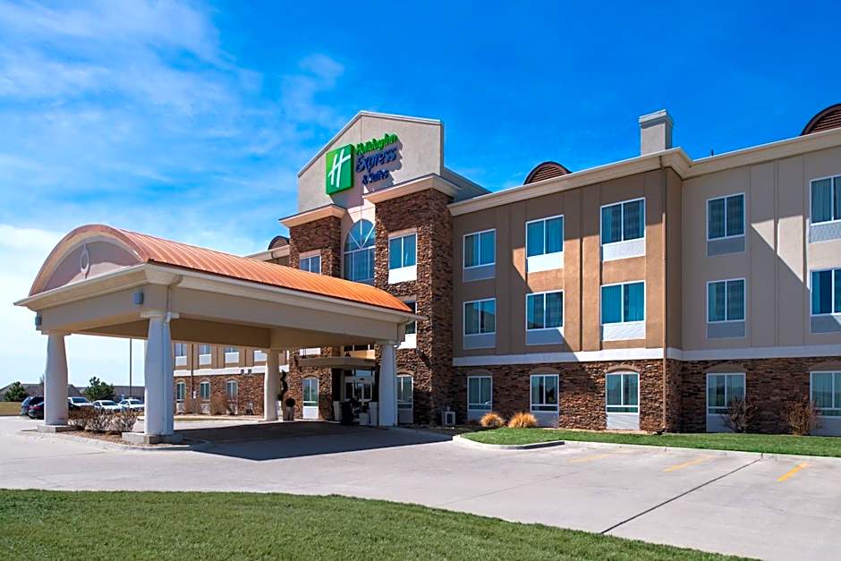 Holiday Inn Express Northwest Maize By IHG