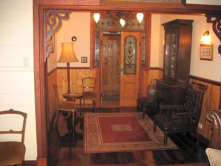 Butterfly Farm Bed and Breakfast Nirranda