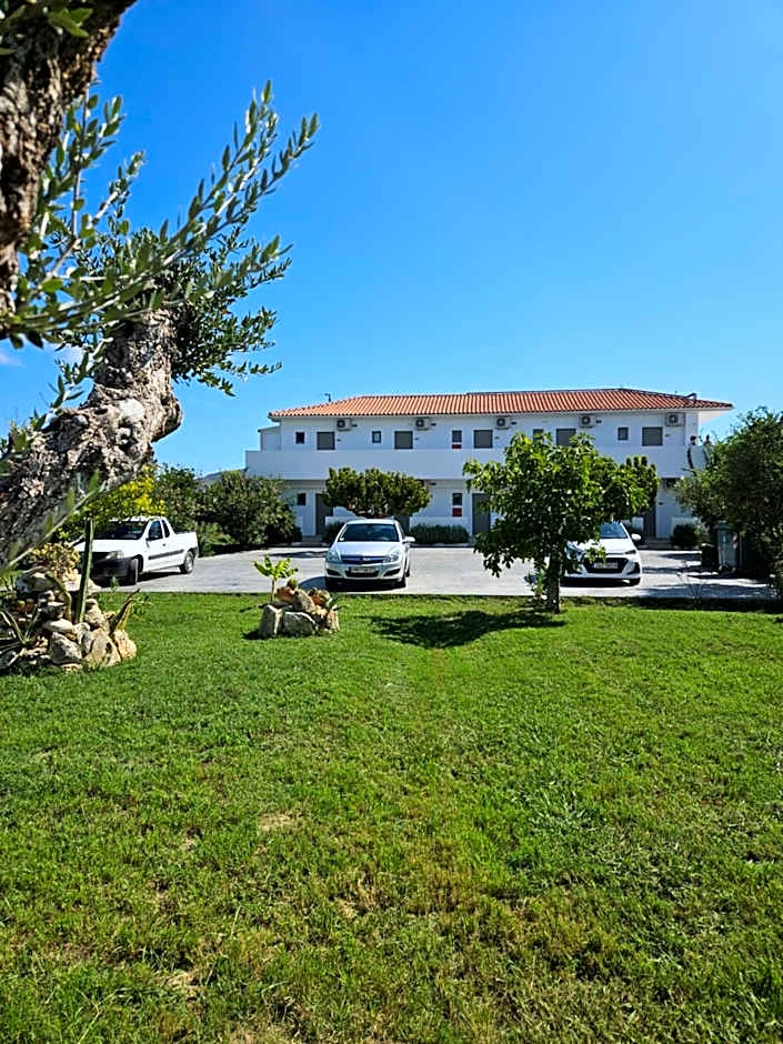 Cassiopeia Rooms & Suites