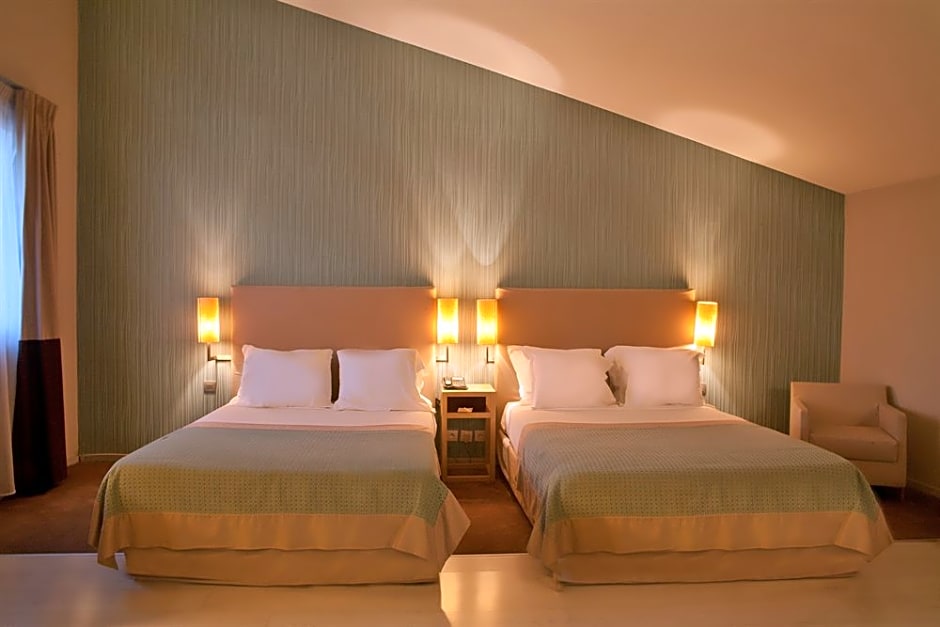 Maisons du Monde Hotel & Suites - Marseille Vieux Port