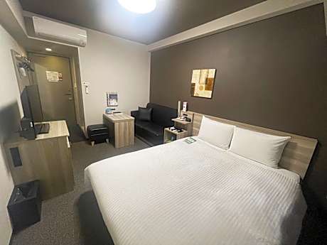 Double Room with Small Double Bed - Non-Smoking - With Smoking Area on the Floor