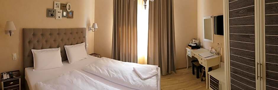 Hotel MEDITERRANEO