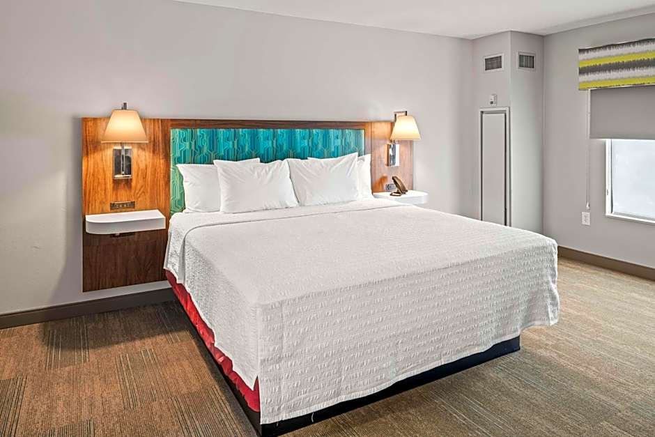 Hampton Inn By Hilton Columbus-North