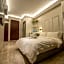 A Residence @ Between Hilton & Cititel Hotel