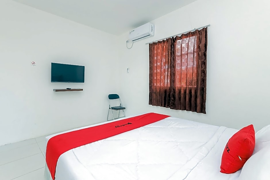 RedDoorz near RSUD Banten Serang