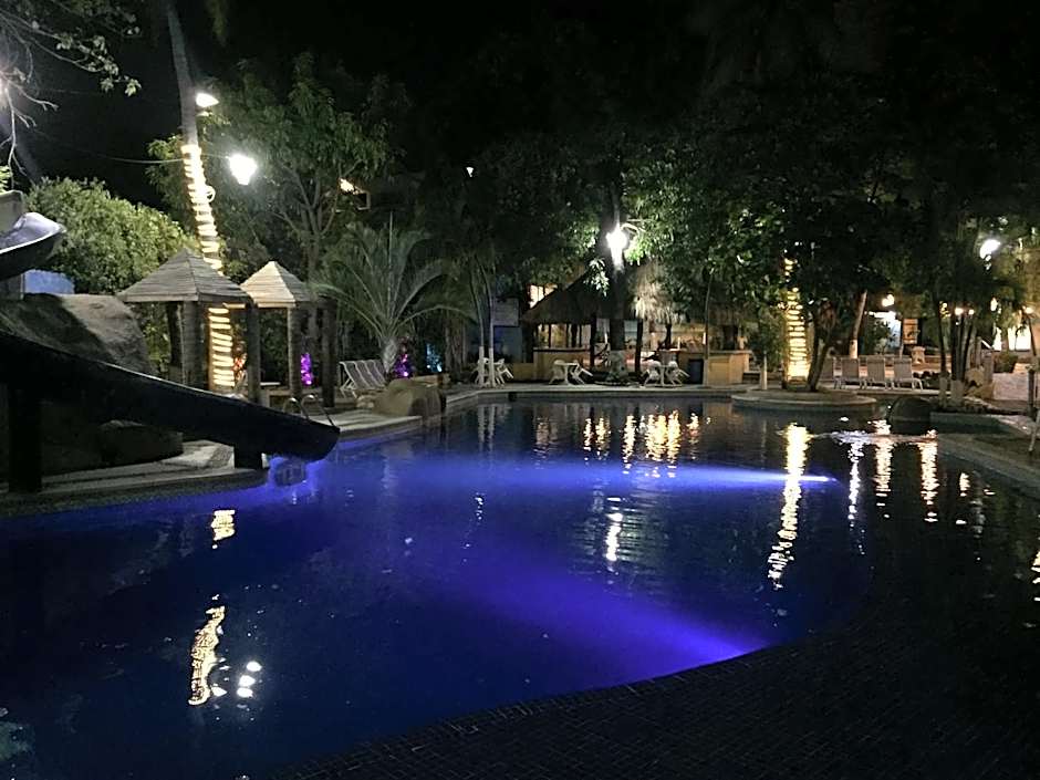 Hotel Delfines Acapulco by NG Hoteles