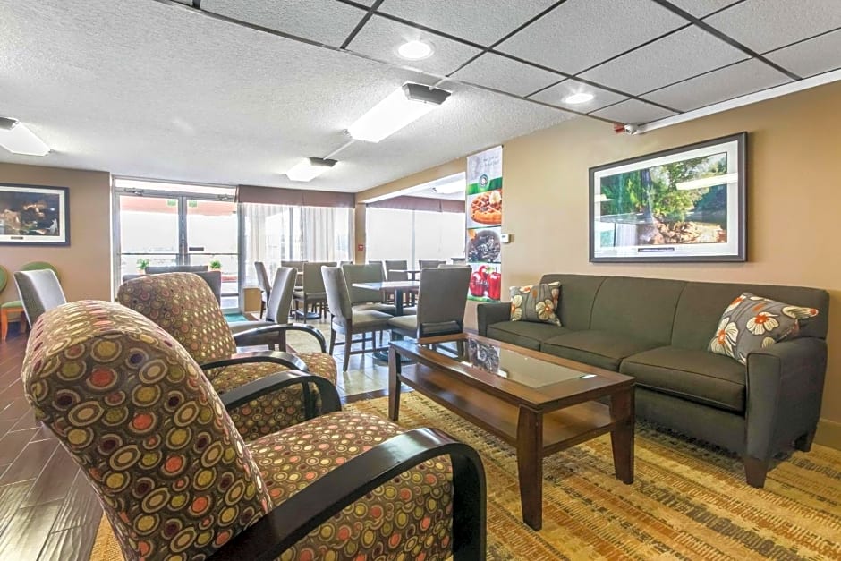 Quality Inn & Suites Horse Cave