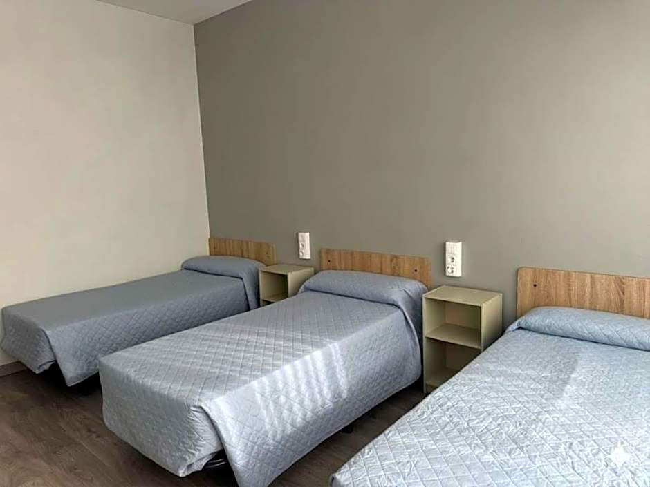 Residencia Albergue Jaca