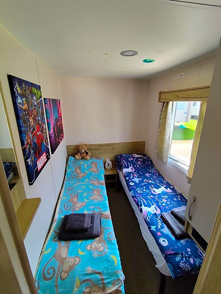 STATIC CARAVAN HOTEL in EDINBURGH