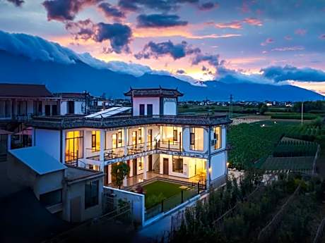 Astral Qingtian Wild Fun  Yunshui Yaojian Beautiful Homestay (Longkan Wharf Erhai Ecological Corrid