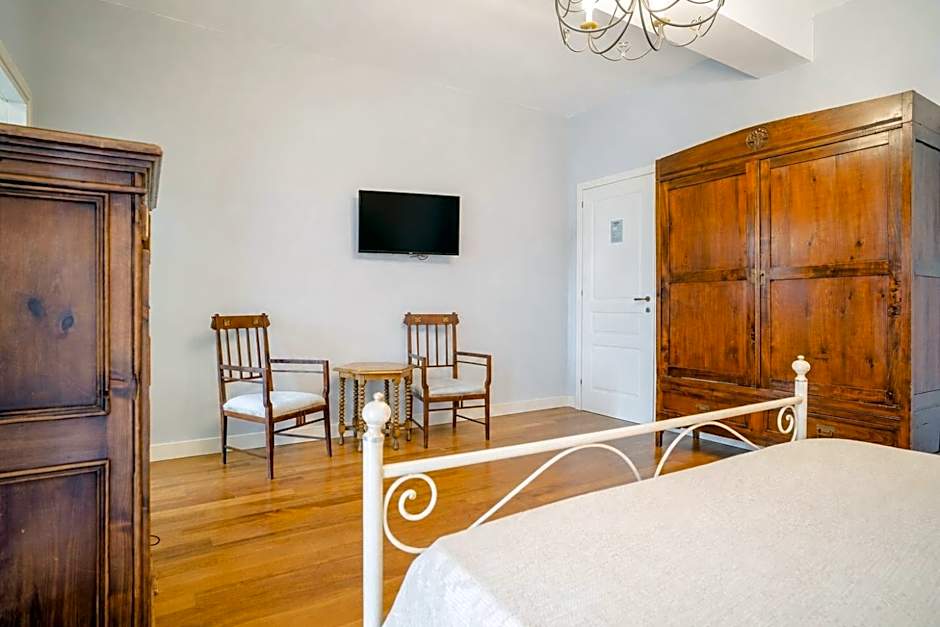 B&B Sophia