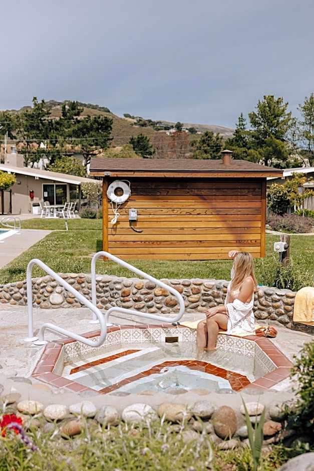 Contenta Inn