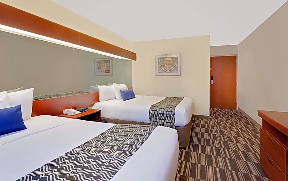 Microtel Inn & Suites By Wyndham Middletown