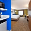 Holiday Inn Express & Suites Chesapeake