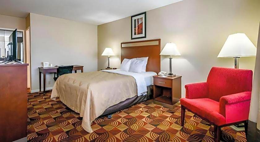 Quality Inn Redding near I-5