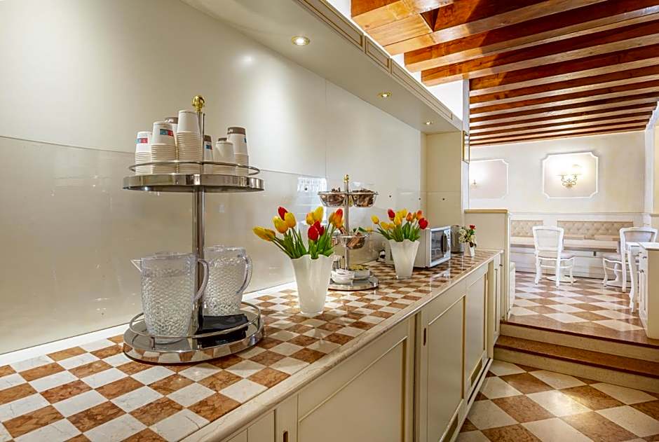 Hotel Orion