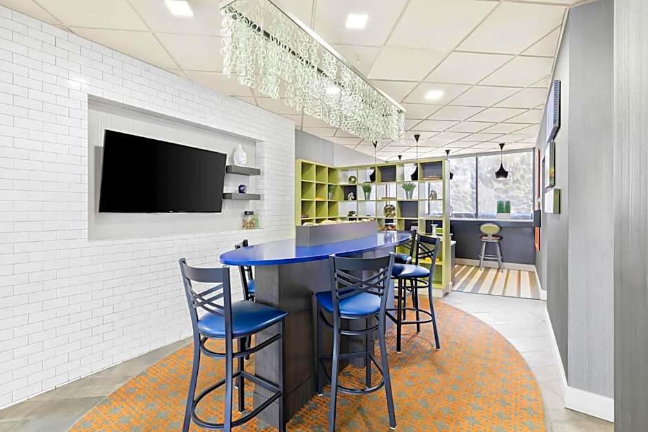 Holiday Inn Express Atlanta NW - Galleria Area By IHG