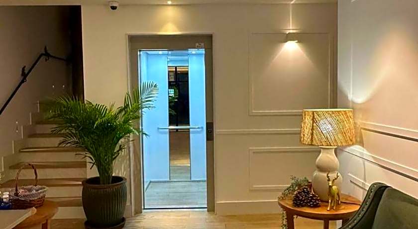 Apartamentos Turísticos La Plaza