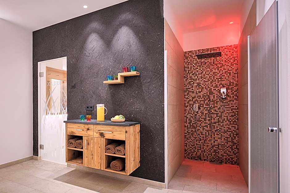 Hotel Garni Savoy - new opening