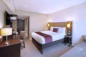 Premier Inn London Kingston Upon Thames
