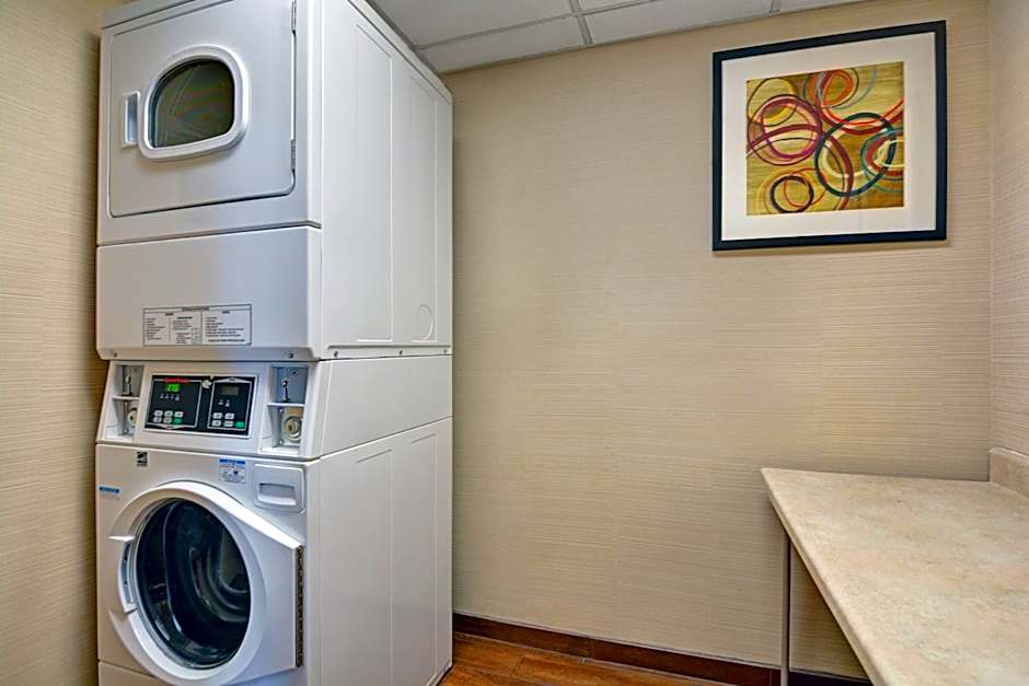 Fairfield by Marriott Inn & Suites Wallingford New Haven