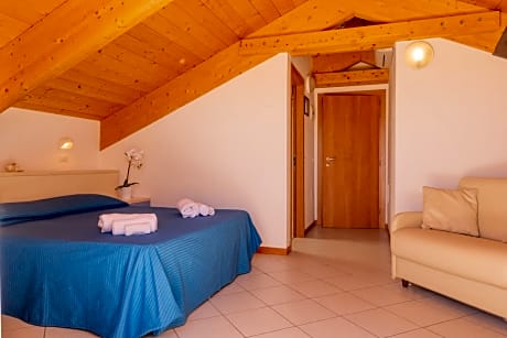 Suite with Sea View
