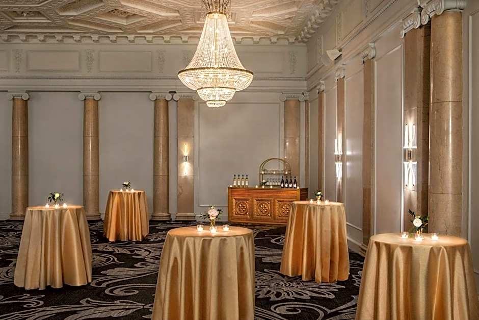 Courtyard by Marriott Boston Downtown