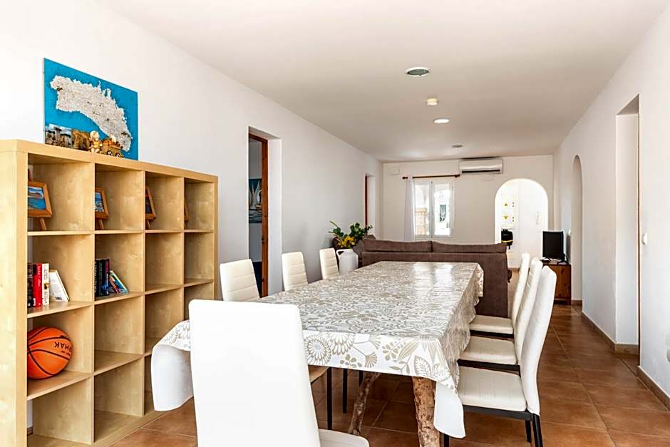 Villa Binisaret I by Mauter Villas