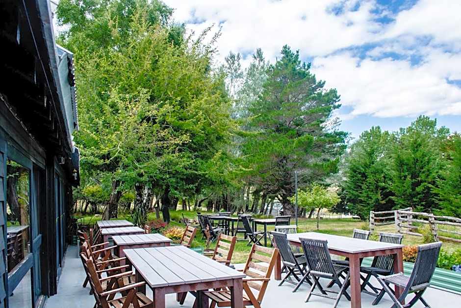 Crackenback Farm Guesthouse