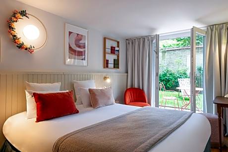 Superior Twin Room with Garden View or Street View