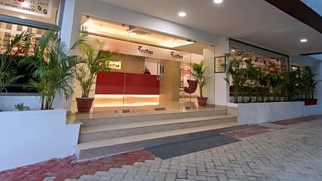 Red Fox by Lemon Tree Hotels, Tiruchirappalli