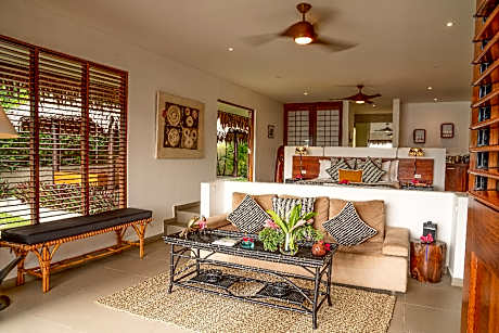 Deluxe Waterfront Villa