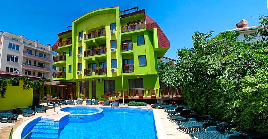 Green Hisar Hotel Family