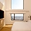Hyatt Regency Paris Etoile