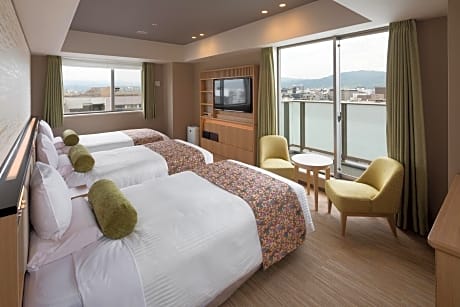 Deluxe Triple Room with View - Non-Smoking, Solaniwa Onsen Ticket Included