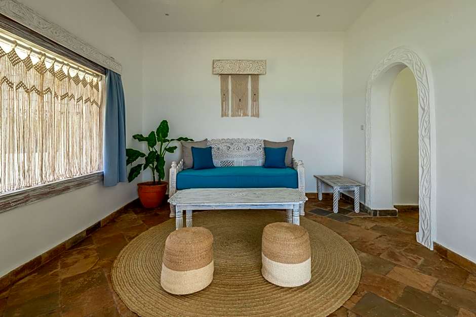 Chale Island Resort