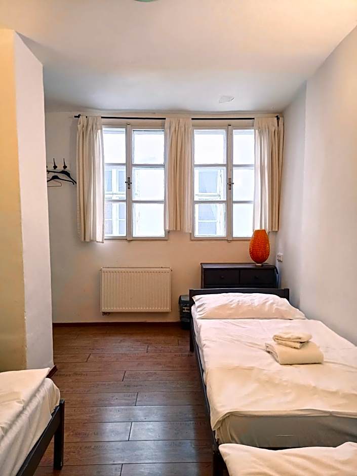 Charles Bridge Hostel & Apartments