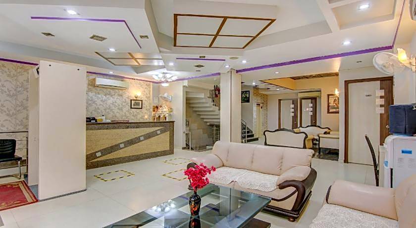 Treebo Rockwell Plaza