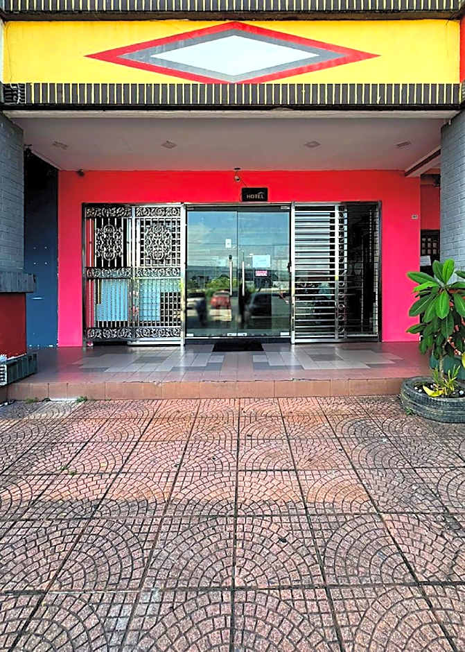 Kota Damansara Business Hotel