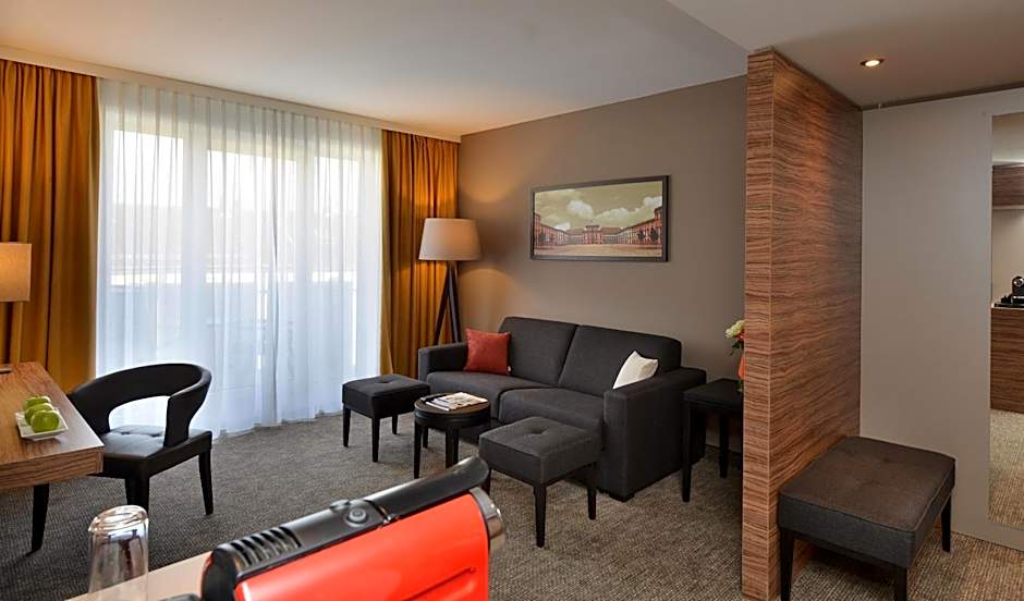 Best Western Plus Delta Park Hotel