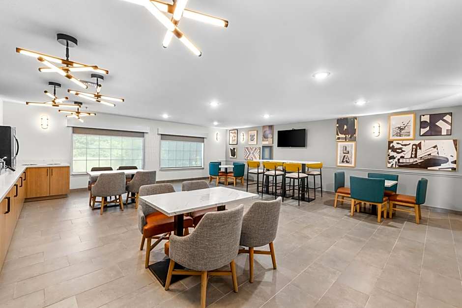 Best Western Acadia Hotel