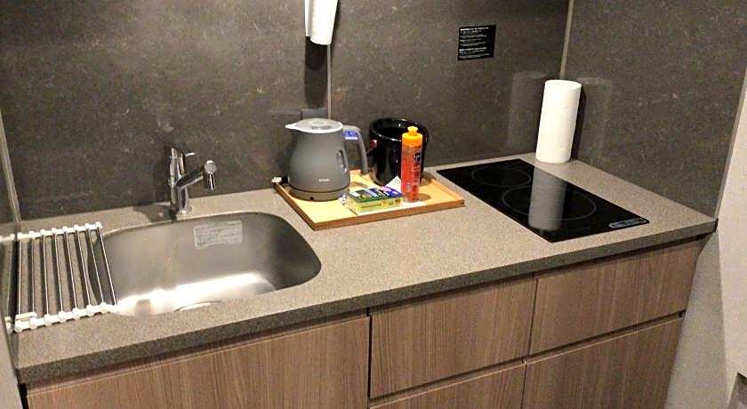 MONday Apart Premium Hamamatsucho