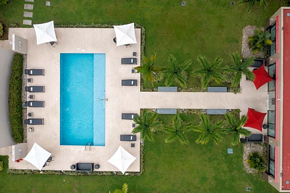 Courtyard by Marriott Panama Metromall