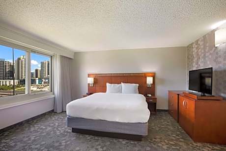Hearing Accessible - Guestroom King