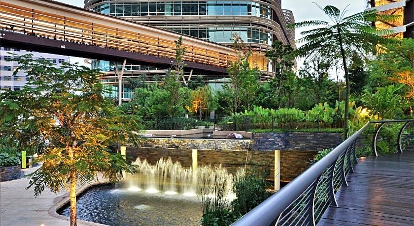 Holi Afiniti Themed Suites