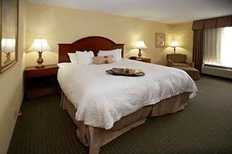 Hampton Inn & Suites Wilson I-95
