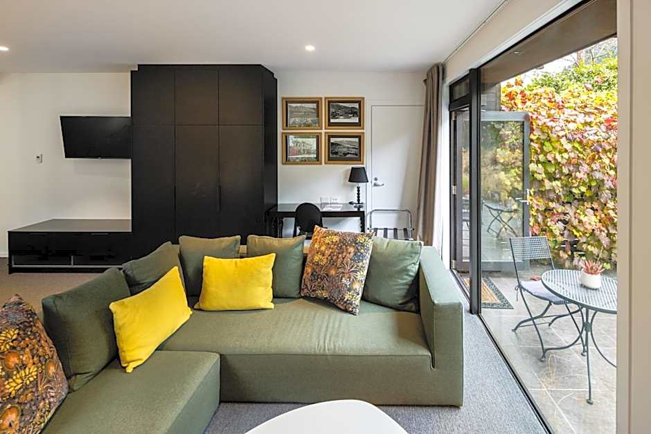 Queenstown Park Boutique Hotel