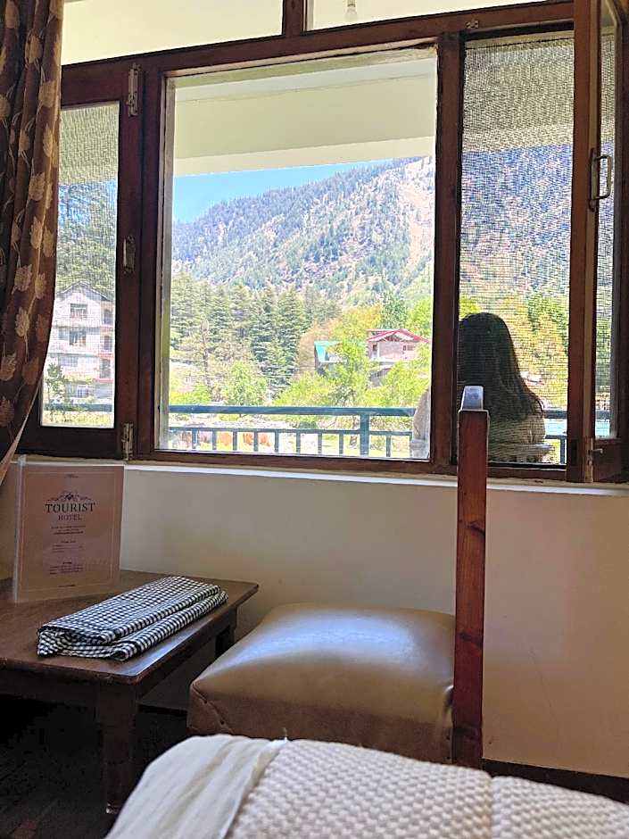 Tourist Hotel