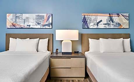 Den Guestroom with Two Queen Beds