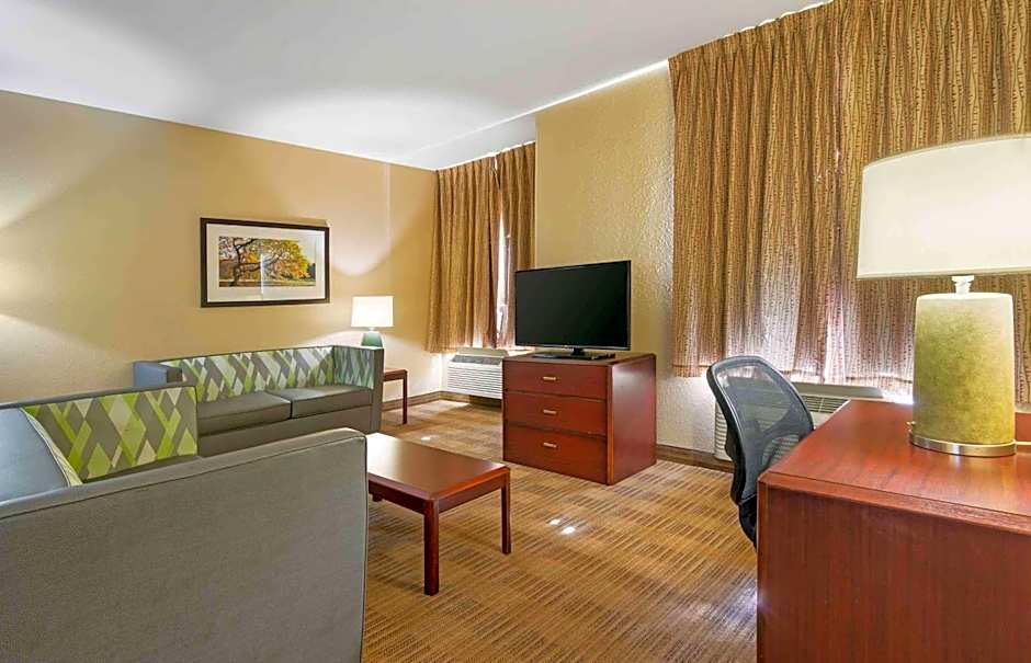 Extended Stay America Suites - Kansas City - Overland Park - Metcalf Ave